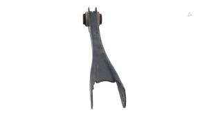 Begagnade Bakre undre gaffelben, vänster BMW 2 serie (F22) 218i 1.5 TwinPower Turbo 12V Pris € 18,15 Inklusive moms erbjuds av Automaterialen Ronald Morien B.V.