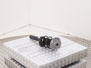 Gebruikte Schokdemperpoot rechts-voor BMW 2 serie (F22) 218i 1.5 TwinPower Turbo 12V Prijs € 95,00 Inclusief btw aangeboden door Automaterialen Ronald Morien B.V.