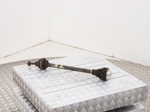 Gebruikte Steekas rechts-achter Audi A4 Quattro (B8) 2.0 TFSI 16V Prijs € 75,00 Margeregeling aangeboden door Automaterialen Ronald Morien B.V.