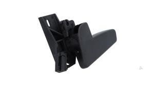 Gebruikte Motorkap hendel Volkswagen Golf VII (AUA) 1.6 TDI BlueMotion 16V Prijs € 14,99 Inclusief btw aangeboden door Automaterialen Ronald Morien B.V.