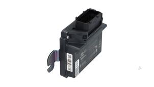 Gebruikte Computer Handrem Kia Niro I (DE) 1.6 GDI Hybrid Prijs € 195,00 Margeregeling aangeboden door Automaterialen Ronald Morien B.V.