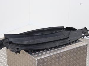 Gebruikte Paravan Opel Astra K 1.0 Turbo 12V Prijs € 69,00 Margeregeling aangeboden door Automaterialen Ronald Morien B.V.