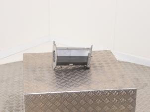 Używane Rama zderzaka przód Aston Martin DB 9 Vantage 6.0 V12 48V Cena € 395,00 Procedura marży oferowane przez Automaterialen Ronald Morien B.V.