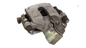 Begagnade Bakre bromsok, vänster Ford Fiesta 7 1.0 EcoBoost 12V 100 Pris € 65,00 Marginaltabell erbjuds av Automaterialen Ronald Morien B.V.