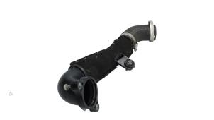 Używane Rura Turbo Audi A4 Allroad Quattro (B8) 2.0 TDI 16V Cena € 79,00 Z VAT oferowane przez Automaterialen Ronald Morien B.V.