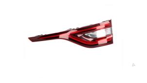 Begagnade Baklykta, höger Renault Koleos II (RZGH) 2.0 dCi Pris € 124,99 Inklusive moms erbjuds av Automaterialen Ronald Morien B.V.