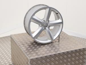 Begagnade Hjul Audi A6 Avant (C6) 2.0 T FSI 16V Pris € 125,00 Marginaltabell erbjuds av Automaterialen Ronald Morien B.V.