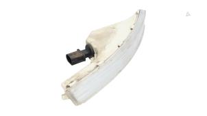 Używane Kierunkowskaz prawy Volkswagen Passat (3C2) 2.0 TDI 16V 140 Cena € 19,00 Procedura marży oferowane przez Automaterialen Ronald Morien B.V.