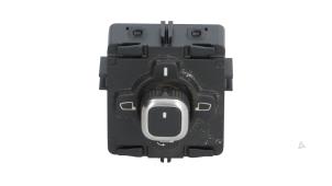 Gebruikte Spiegel Schakelaar Opel Astra L (F3/FB/FM/FP) 1.6 Plug-in Hybrid Turbo 16V Prijs € 34,99 Inclusief btw aangeboden door Automaterialen Ronald Morien B.V.