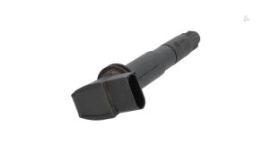 Gebruikte Pen Bobine Porsche Cayenne (9PA) 4.5 S V8 32V Prijs € 15,00 Margeregeling aangeboden door Automaterialen Ronald Morien B.V.