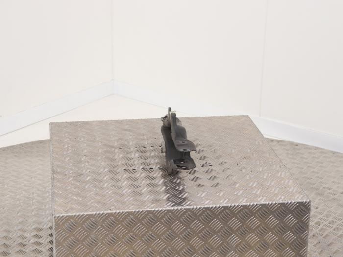 Bakre gaffelben, vänster från en BMW 3 serie Touring (G21) 320i 2.0 TwinPower Turbo 16V 2019