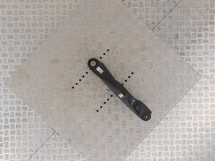 Bakre gaffelben, vänster från en BMW 3 serie Touring (G21) 320i 2.0 TwinPower Turbo 16V 2019