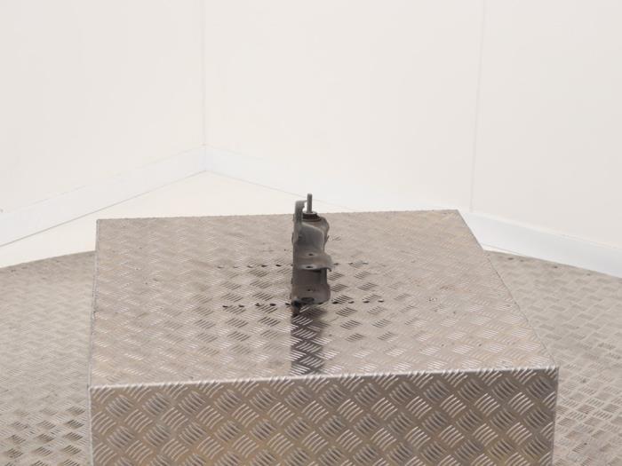 Bakre gaffelben, höger från en BMW 3 serie Touring (G21) 320i 2.0 TwinPower Turbo 16V 2019