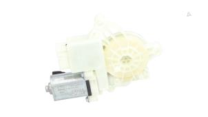 Begagnade Motor, dörrfönster BMW 3 serie Touring (G21) 320i 2.0 TwinPower Turbo 16V Pris € 49,00 Marginaltabell erbjuds av Automaterialen Ronald Morien B.V.