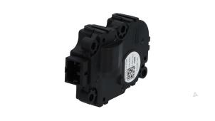 Begagnade Värmarventil, motor BMW 3 serie Touring (G21) 320i 2.0 TwinPower Turbo 16V Pris € 19,00 Marginaltabell erbjuds av Automaterialen Ronald Morien B.V.