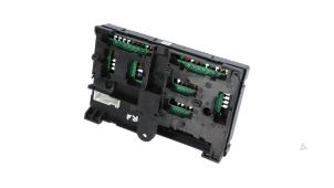 Begagnade Säkringsbox BMW 3 serie Touring (G21) 320i 2.0 TwinPower Turbo 16V Pris € 25,00 Marginaltabell erbjuds av Automaterialen Ronald Morien B.V.