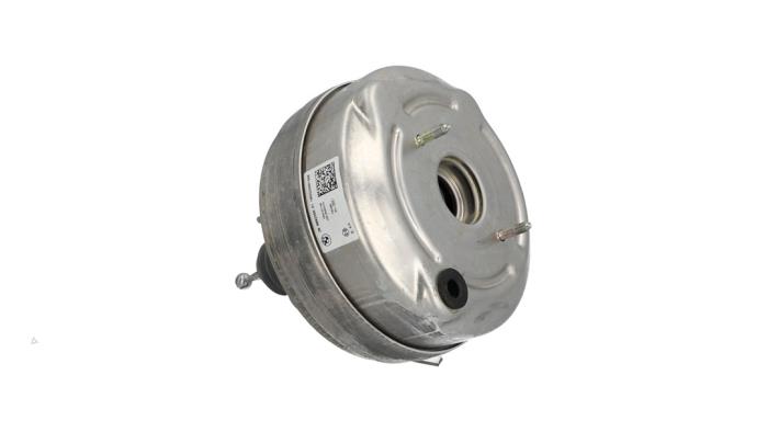 Bromsservo från en BMW 3 serie Touring (G21) 320i 2.0 TwinPower Turbo 16V 2019