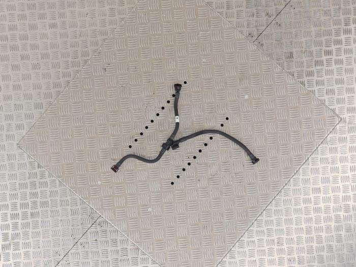 Bromsslang från en BMW 3 serie Touring (G21) 320i 2.0 TwinPower Turbo 16V 2019