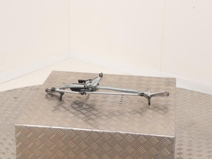 Torkarmotor + mekanism från en BMW 3 serie Touring (G21) 320i 2.0 TwinPower Turbo 16V 2019