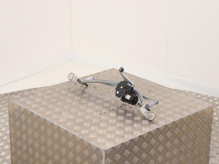 Torkarmotor + mekanism från en BMW 3 serie Touring (G21) 320i 2.0 TwinPower Turbo 16V 2019