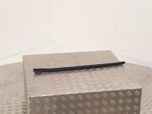 Begagnade Ram, framruta BMW 3 serie Touring (G21) 320i 2.0 TwinPower Turbo 16V Pris € 19,00 Marginaltabell erbjuds av Automaterialen Ronald Morien B.V.