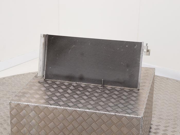 Kondensor, luftkonditionering från en BMW 3 serie Touring (G21) 320i 2.0 TwinPower Turbo 16V 2019