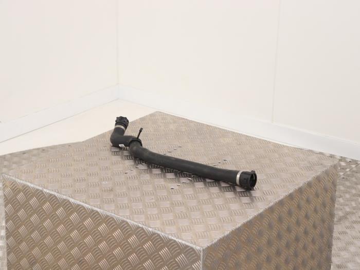 Slang (diverse) från en BMW 3 serie Touring (G21) 320i 2.0 TwinPower Turbo 16V 2019