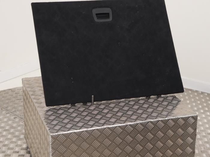 Golvpanel, lastområde från en BMW 3 serie Touring (G21) 320i 2.0 TwinPower Turbo 16V 2019