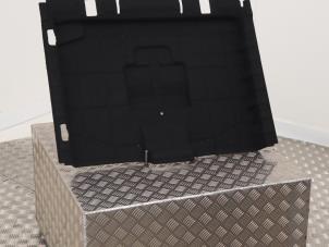 Begagnade List, bagageutrymme BMW 3 serie Touring (G21) 320i 2.0 TwinPower Turbo 16V Pris € 45,00 Marginaltabell erbjuds av Automaterialen Ronald Morien B.V.