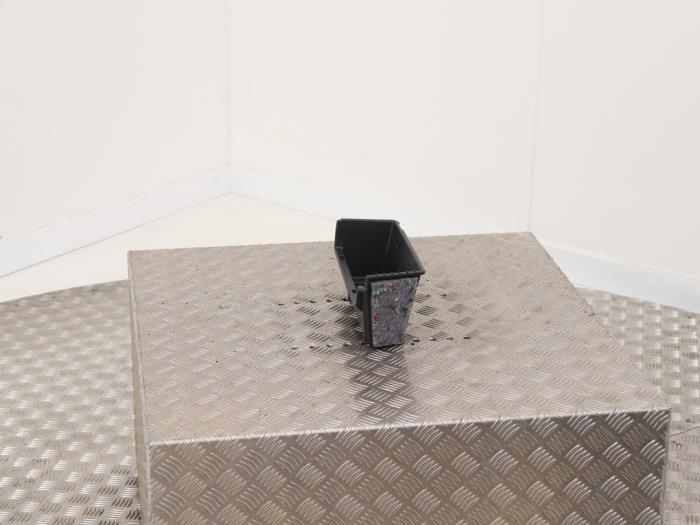 Förvaringsfack från en BMW 3 serie Touring (G21) 320i 2.0 TwinPower Turbo 16V 2019