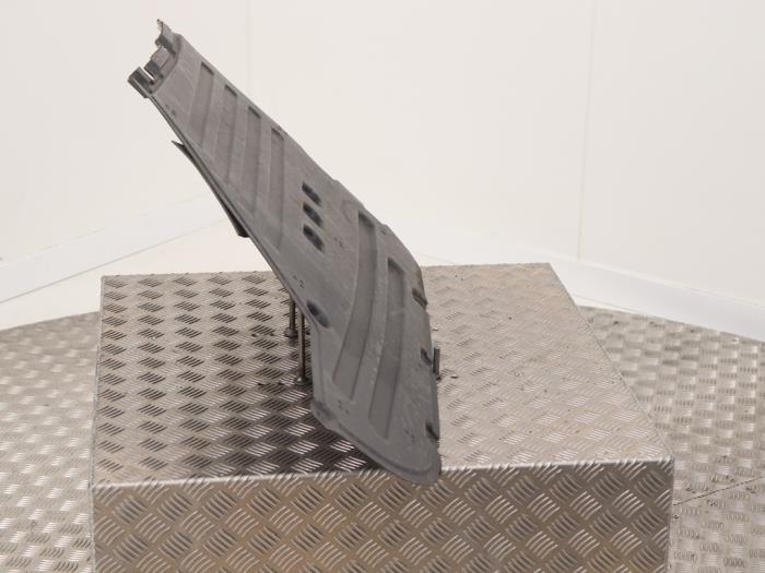 Hasplåt från en BMW 3 serie Touring (G21) 320i 2.0 TwinPower Turbo 16V 2019