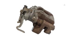 Gebruikte Remklauw (Tang) rechts-achter Toyota Verso S 1.33 16V Dual VVT-I Prijs € 29,00 Margeregeling aangeboden door Automaterialen Ronald Morien B.V.