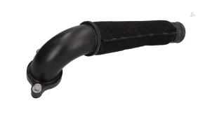 Używane Waz ssacy powietrza Audi A5 Quattro (B8C/S) 2.0 TDI 16V Cena € 54,99 Z VAT oferowane przez Automaterialen Ronald Morien B.V.