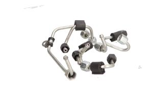 Begagnade Bränsleledningsset Volkswagen Golf VII (AUA) 1.6 TDI BMT 16V Pris € 75,00 Inklusive moms erbjuds av Automaterialen Ronald Morien B.V.