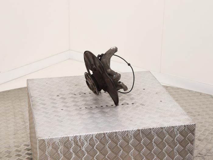 Fusee rechts-achter van een Mercedes-AMG S AMG (C217) 5.5 S-63 AMG V8 32V Biturbo 4-Matic 2016