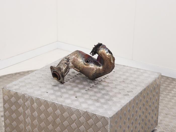 Katalysator van een Mercedes-Benz A Limousine (177.1) 1.3 A-180 Turbo 2021