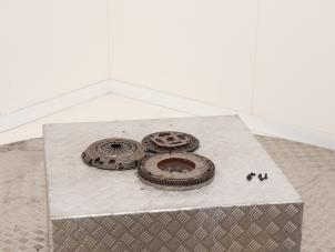 Begagnade Kopplingssats (komplett) Volkswagen Polo VI (AW1) 1.0 TSI 12V Pris € 95,00 Inklusive moms erbjuds av Automaterialen Ronald Morien B.V.