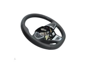 Gebruikte Stuurwiel Renault Megane IV (RFBB) 1.3 TCe 140 16V Prijs € 145,00 Margeregeling aangeboden door Automaterialen Ronald Morien B.V.