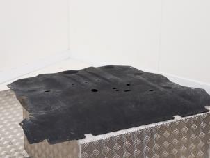 Gebruikte Motor Beschermplaat Opel Astra K Sports Tourer 1.2 Turbo 12V Prijs € 103,30 Margeregeling aangeboden door Automaterialen Ronald Morien B.V.