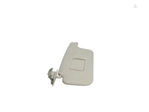 Begagnade Solskydd Renault Megane II Grandtour (KM) 1.5 dCi 100 Pris € 10,00 Marginaltabell erbjuds av Automaterialen Ronald Morien B.V.