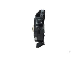 Gebruikte Luidspreker BMW 1 serie (E87/87N) 118i 16V Prijs € 29,00 Margeregeling aangeboden door Automaterialen Ronald Morien B.V.