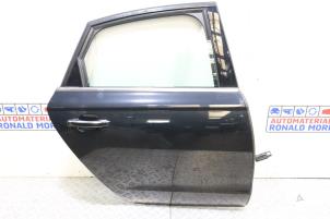 Używane Drzwi prawe tylne wersja 4-drzwiowa Audi A6 (C7) 2.0 TDI 16V Quattro Cena € 450,00 Z VAT oferowane przez Automaterialen Ronald Morien B.V.