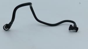 Gebruikte Leiding (diversen) Mercedes A-Klasse AMG (177.0) 2.0 A-35 AMG Turbo 16V 4Matic Prijs € 10,00 Margeregeling aangeboden door Automaterialen Ronald Morien B.V.