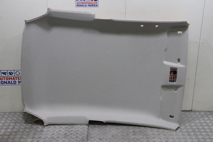 Inre takklädsel från en Volkswagen Up! (121) 1.0 12V 60 2014