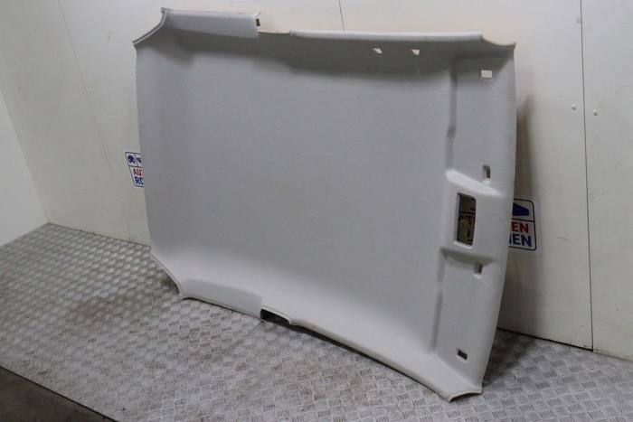 Inre takklädsel från en Volkswagen Up! (121) 1.0 12V 60 2014