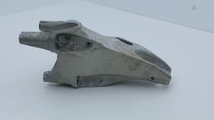 Begagnade Motorfäste Volkswagen Transporter T6 2.0 TSI Pris € 75,00 Inklusive moms erbjuds av Automaterialen Ronald Morien B.V.