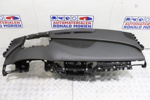 Begagnade Instrumentbräda Audi S8 (D4) 4.0 Plus V8 TFSI 32V Pris € 695,00 Inklusive moms erbjuds av Automaterialen Ronald Morien B.V.