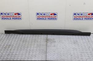 Begagnade Sidokjol, vänster Volkswagen ID.3 (E11/E12) First, Life, Pro 58 kWh Pris € 75,00 Inklusive moms erbjuds av Automaterialen Ronald Morien B.V.