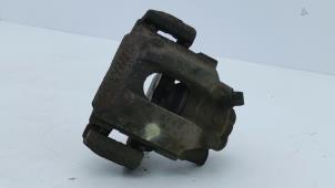 Begagnade Bakre bromsok, vänster BMW M3 (E46/2C) 3.2 24V Pris € 125,00 Marginaltabell erbjuds av Automaterialen Ronald Morien B.V.