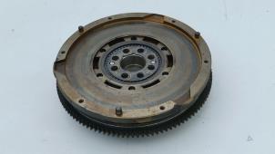 Begagnade Tvåmassesvänghjul BMW M3 (E46/2C) 3.2 24V Pris € 195,00 Marginaltabell erbjuds av Automaterialen Ronald Morien B.V.